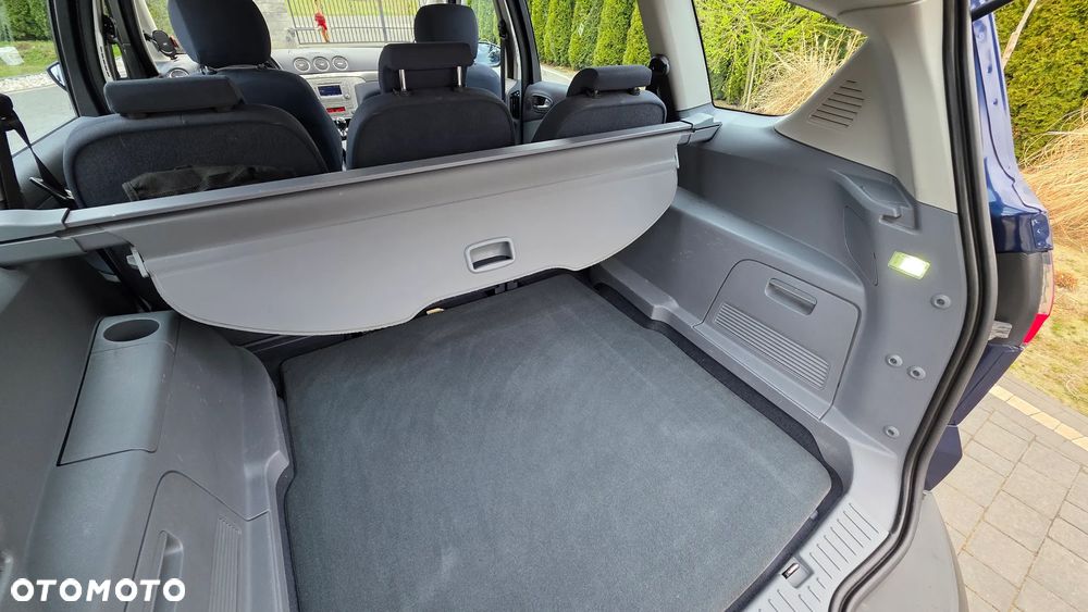 Ford S-Max 2.0 TDCi DPF Titanium - 14