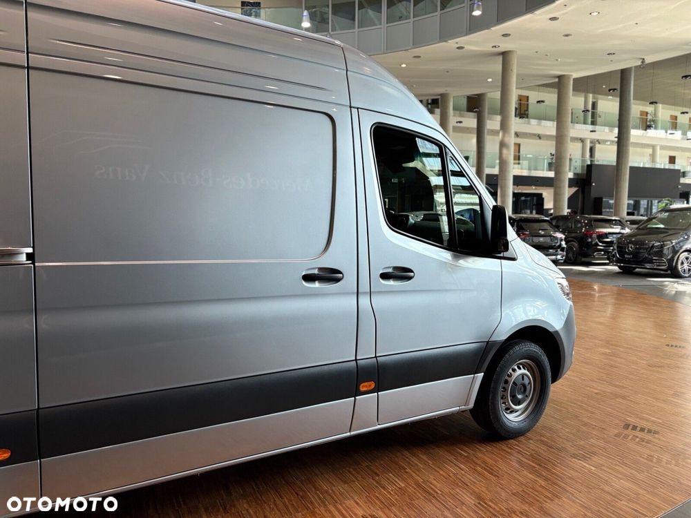 Mercedes-Benz Sprinter Furgon - 15