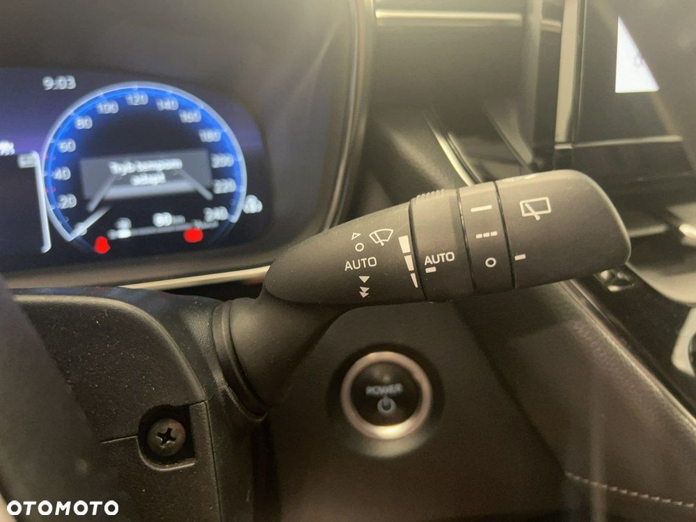 Toyota Corolla - 24