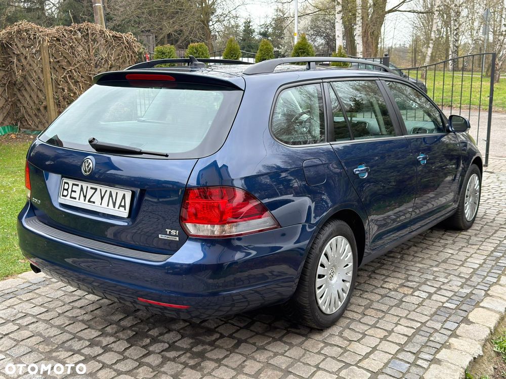 Volkswagen Golf - 18