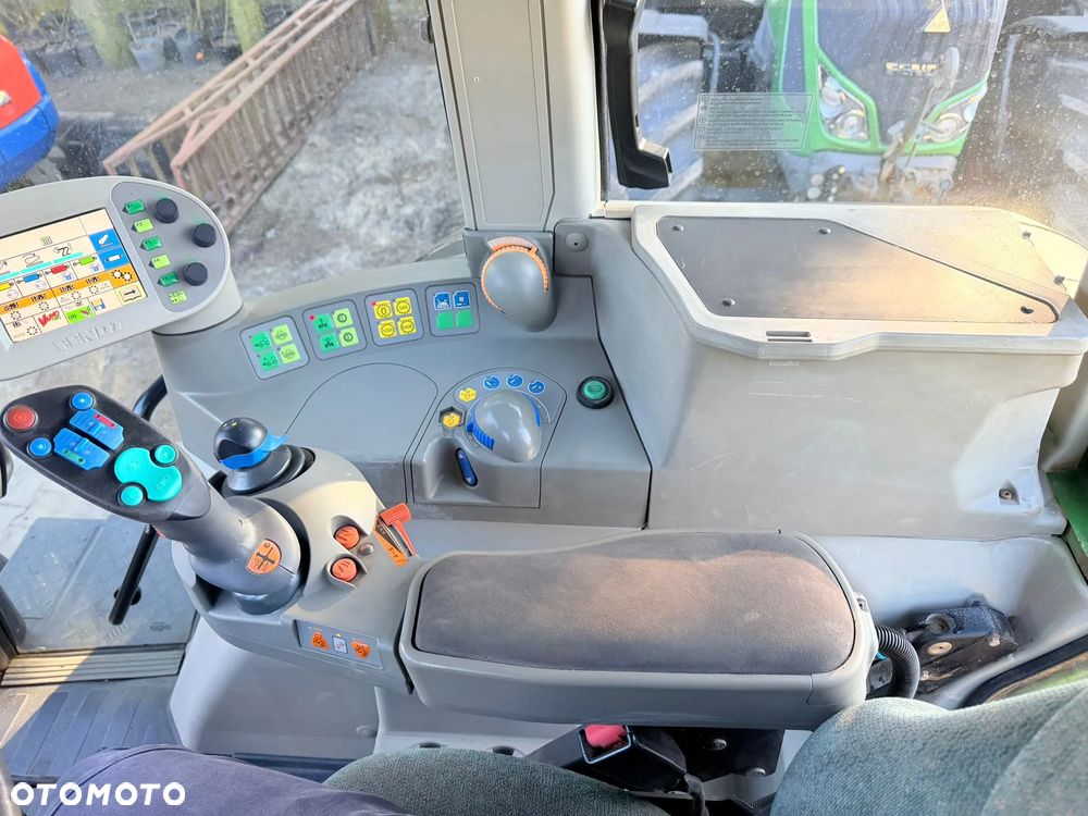 Fendt 820 Vario TMS - 16