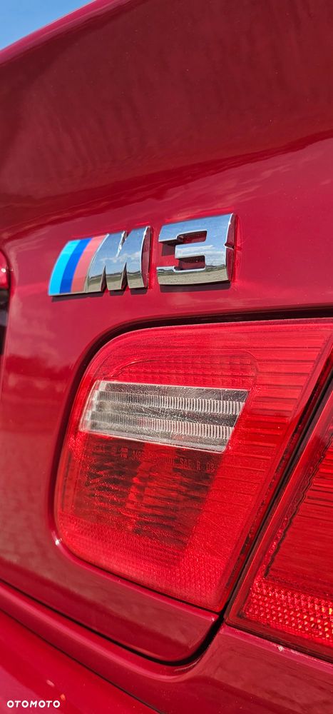BMW M3 CI - 24