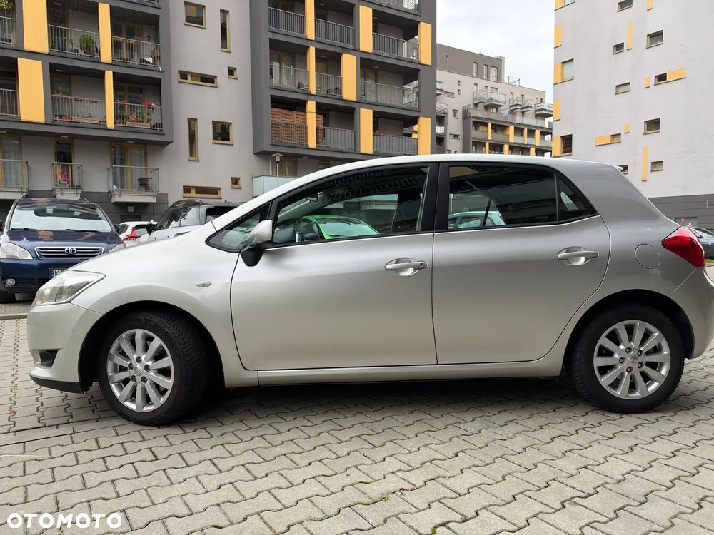 Toyota Auris - 7
