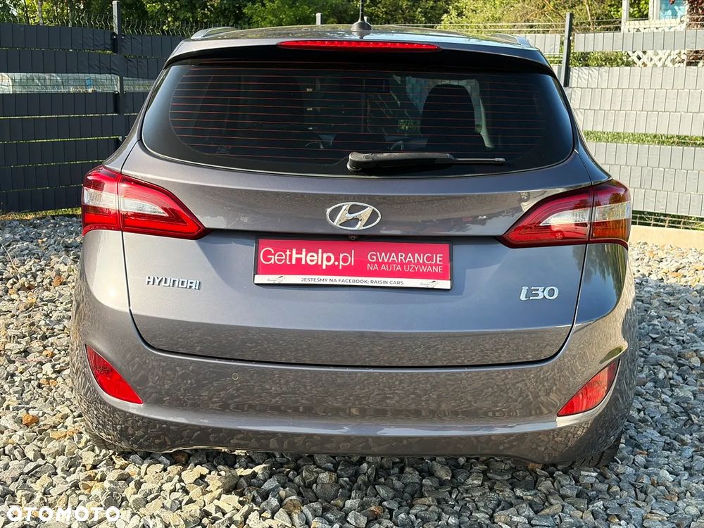 Hyundai i30 blue 1.6 CRDi DCT Passion - 24