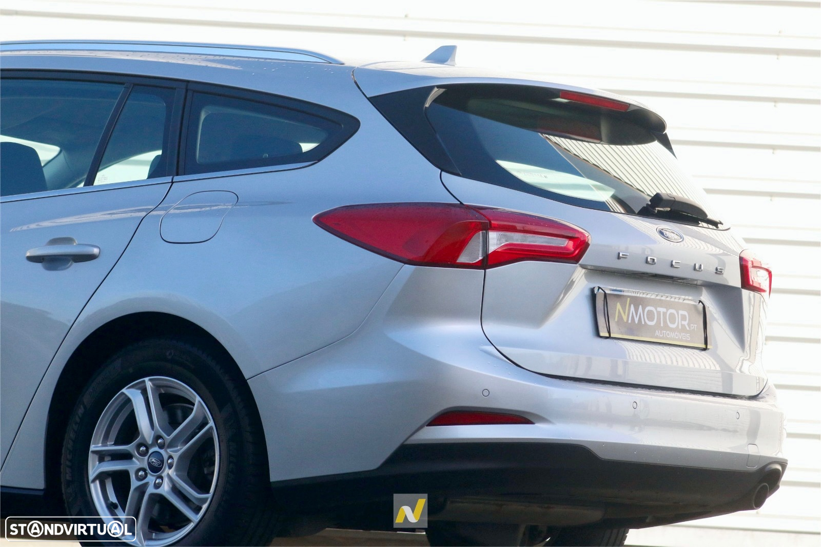 Ford Focus SW 1.0 EcoBoost Hybrid TITANIUM EDITION - 2