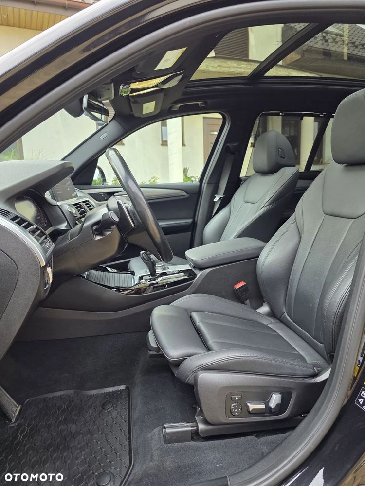 BMW X3 xDrive30i xLine - 28