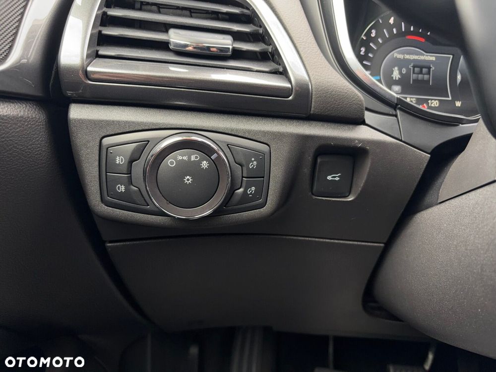 Ford Mondeo 2.0 EcoBlue Titanium - 30