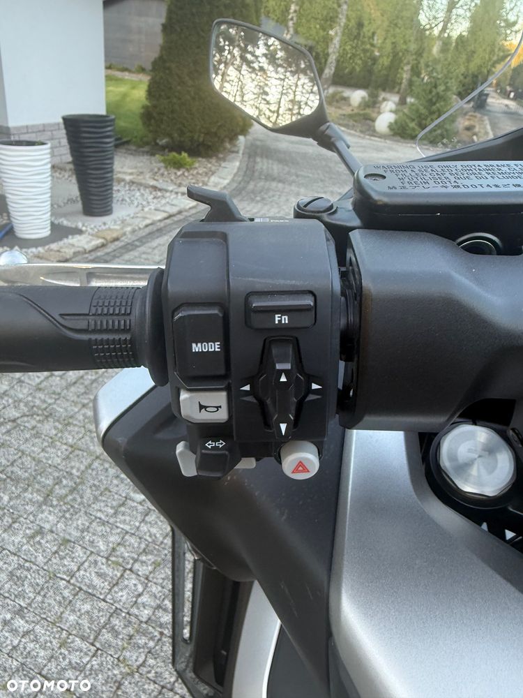Honda NSS - 6