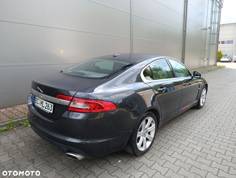 Jaguar XF 3.0 V6 S Premium Luxury - 9