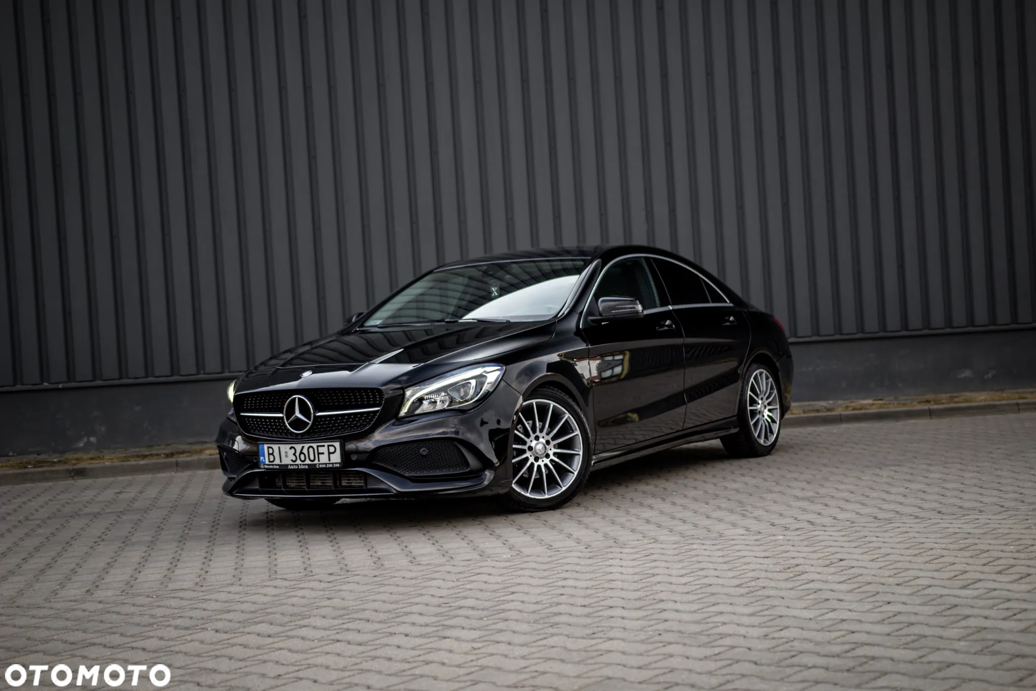 Mercedes-Benz CLA 180 d 7G-DCT AMG Line - 2