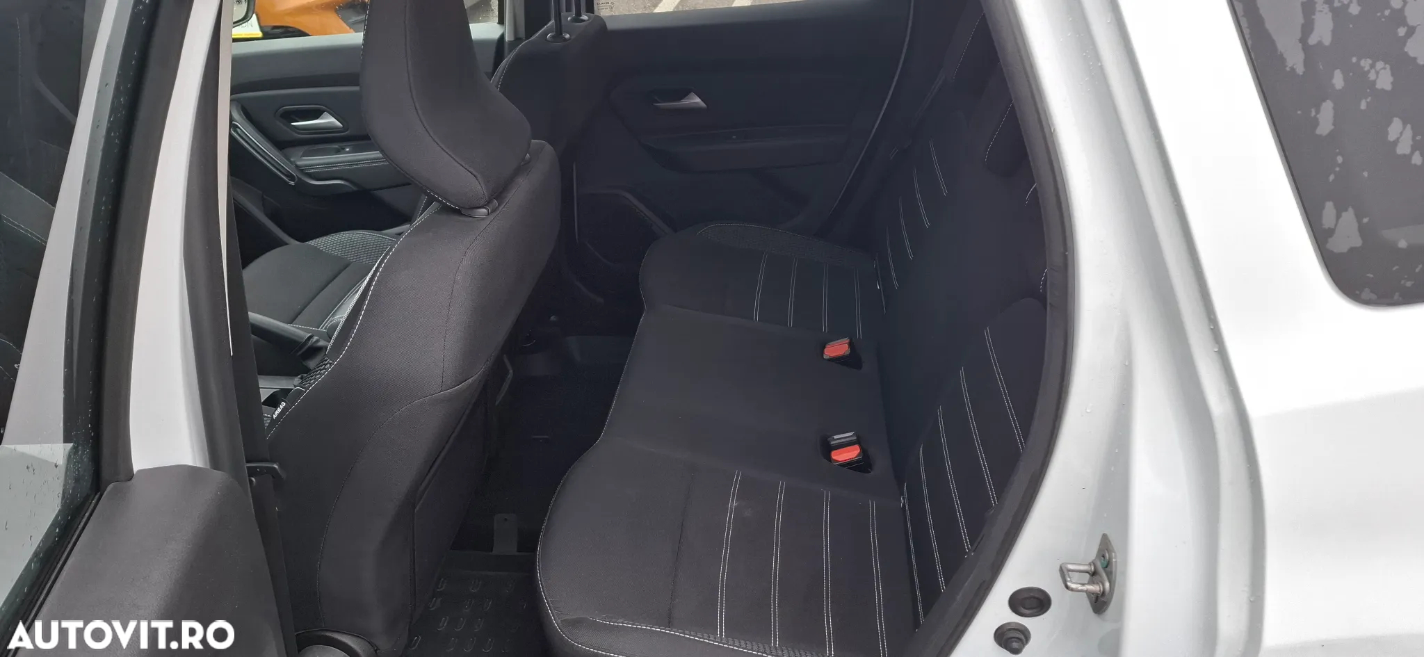Dacia Duster TCe 150 EDC Journey - 9