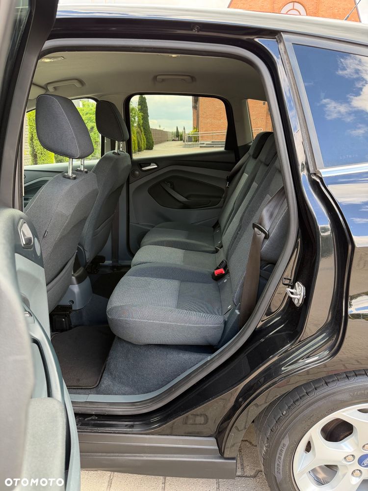 Ford C-MAX 1.6 Ti-VCT Titanium - 21
