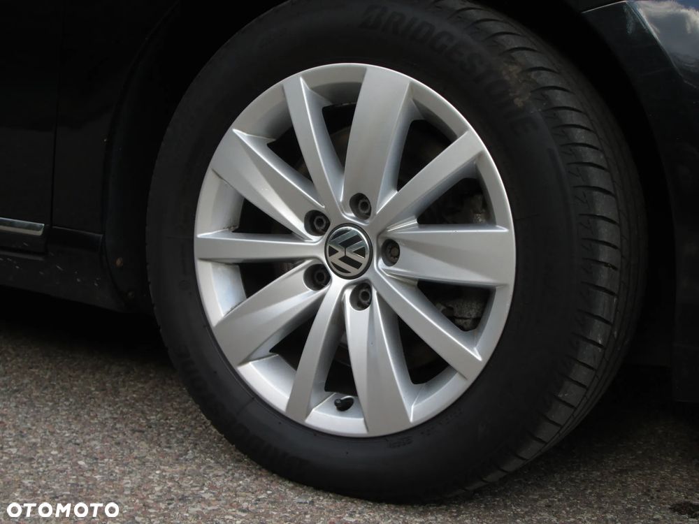 Volkswagen Passat Variant 2.0 TDI DSG BlueMotion Technology Business Edition - 8