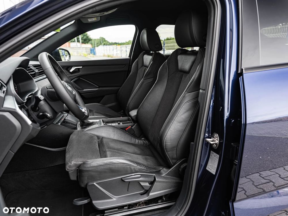 Audi Q3 Sportback 40 TDI quattro S tronic S line - 23