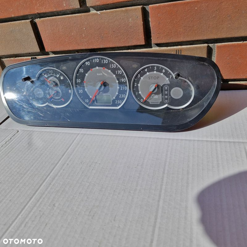 LICZNIK CITROEN C5 I 1.6 HDI EUROPA 9655608580 - 2