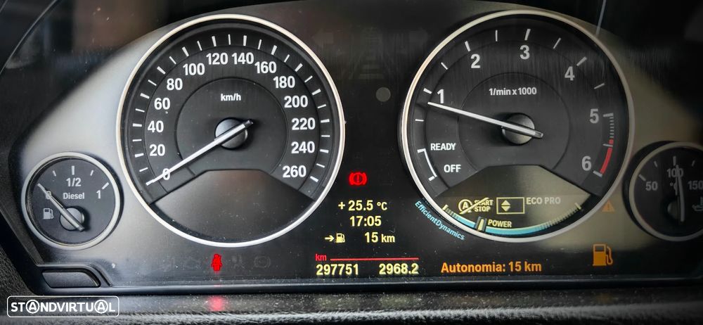 BMW 320 d Pack M - 5