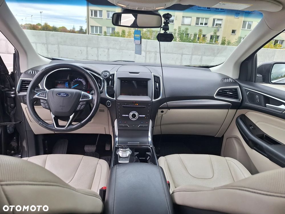 Ford Edge - 28