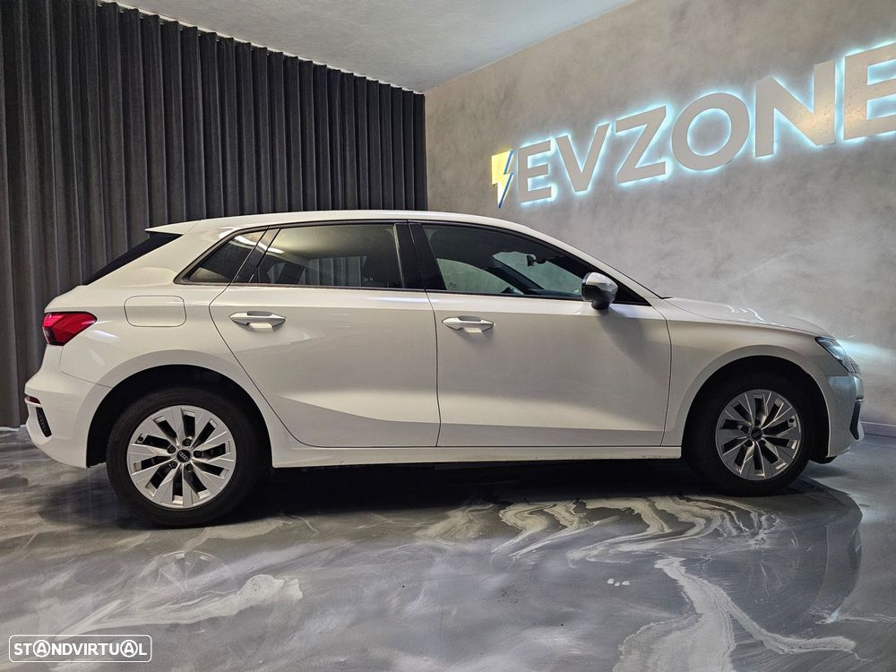 Audi A3 Sportback 40 TFSIe Advanced - 4