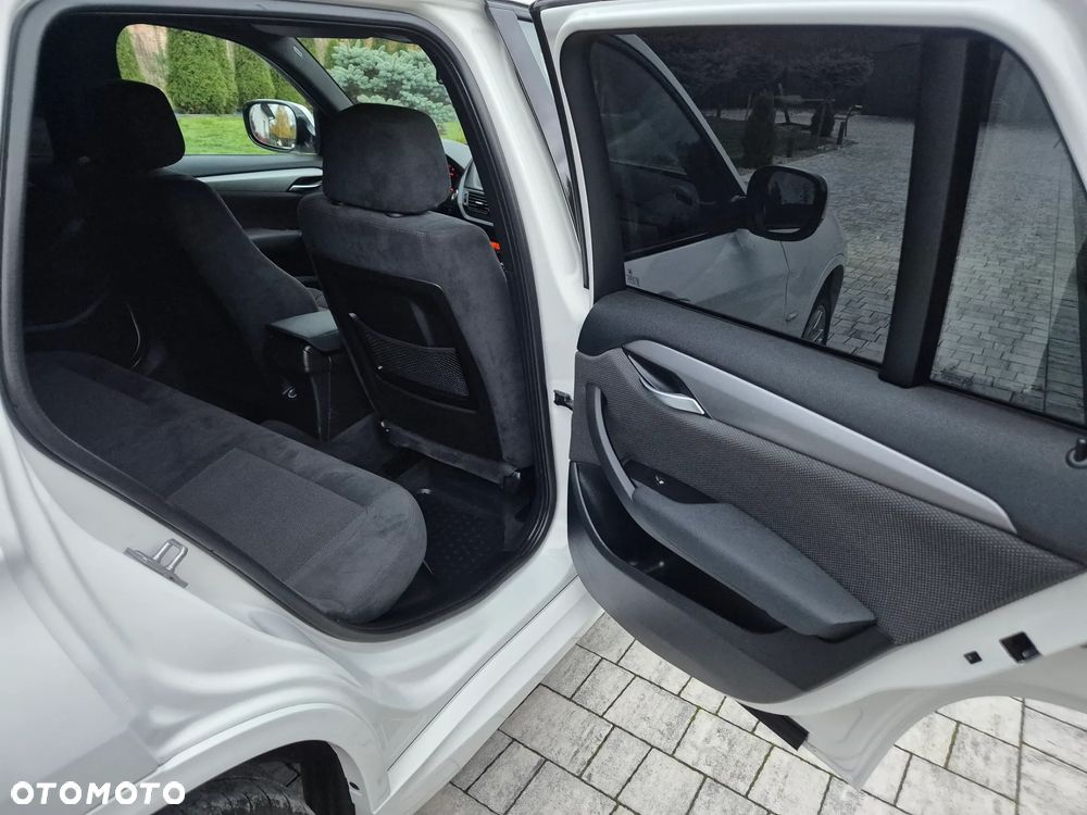 BMW X1 xDrive18d Sport Line - 21