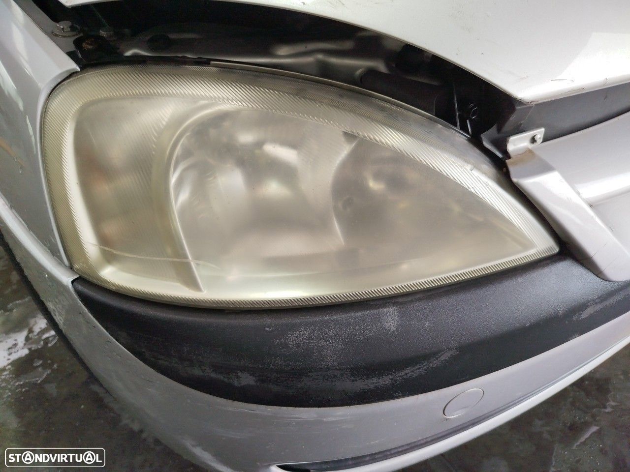 Ótica / farol direita OPEL Corsa C - 1