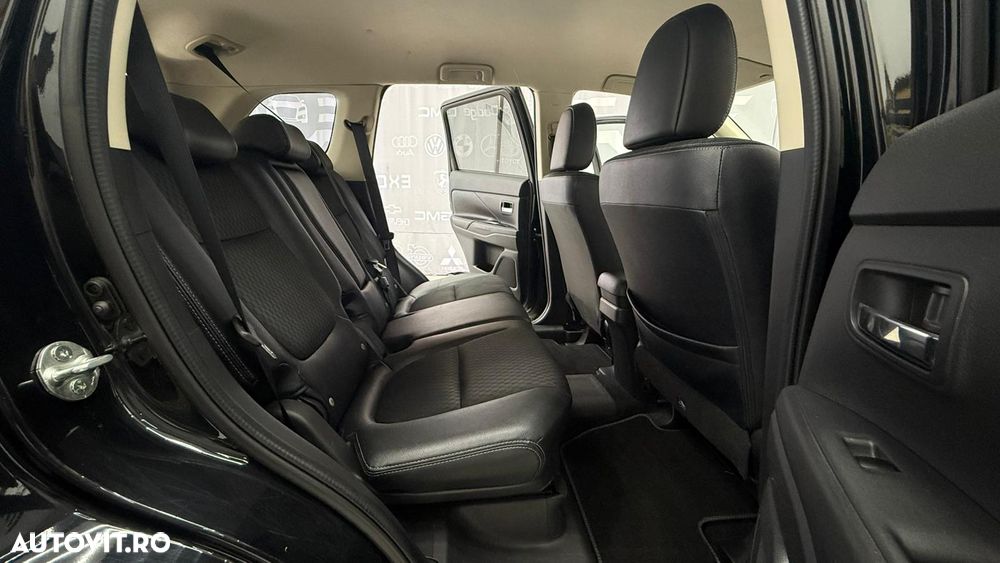 Mitsubishi Outlander 2.0 4WD - 9