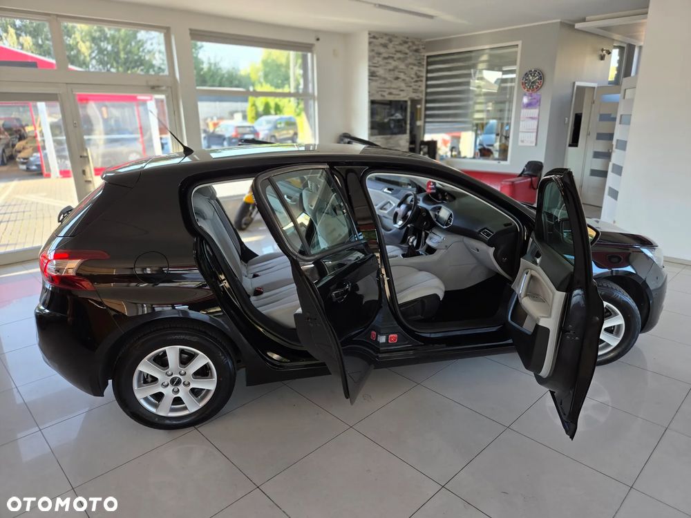 Peugeot 308 - 18