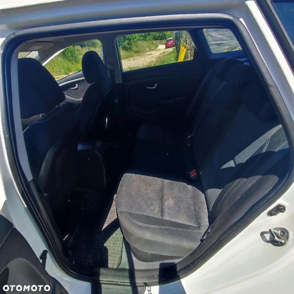 Hyundai i30 1.6 CRDi Classic - 16