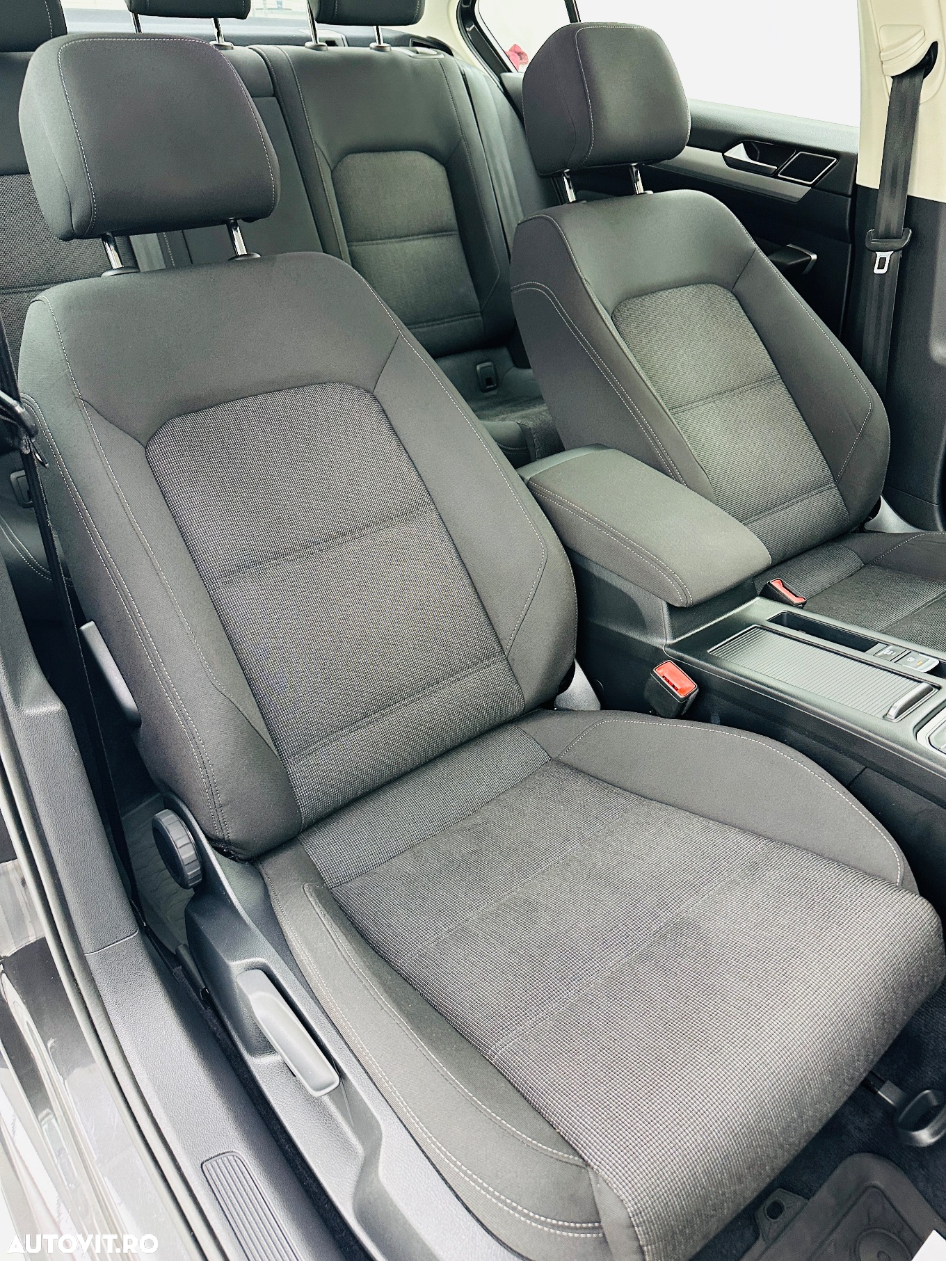 Volkswagen Passat Variant 1.6 TDI Comfortline - 23