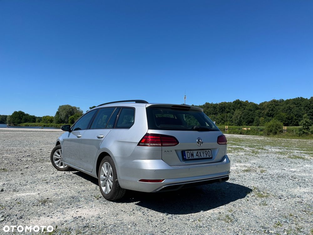 Volkswagen Golf 1.6 TDI BMT Comfortline - 3