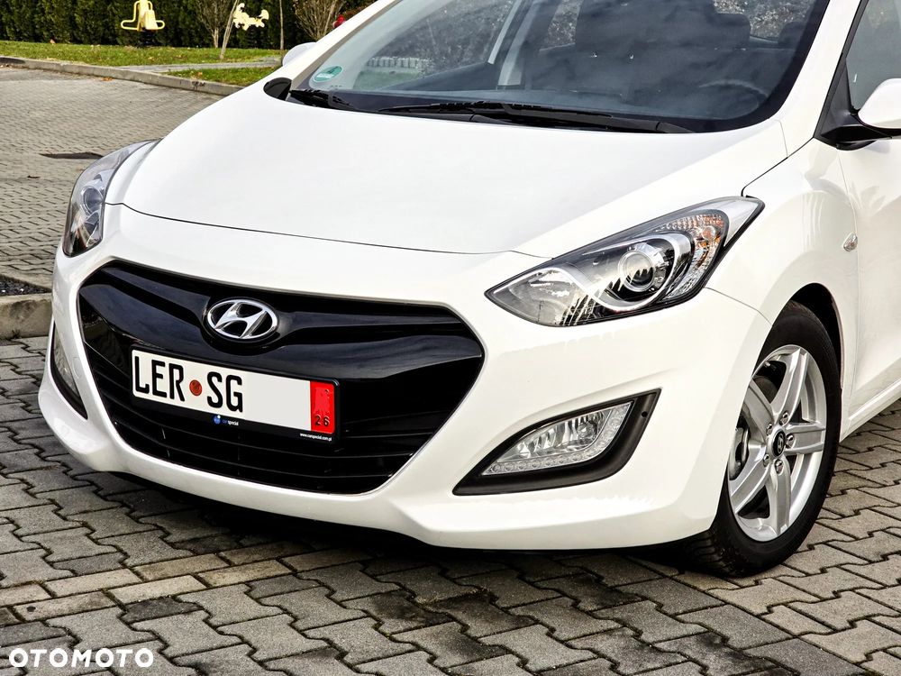 Hyundai i30 i30cw 1.4 CRDi Advantage - 6