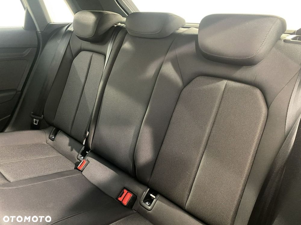 Audi A3 Sportback 35 TFSI mHEV S tronic - 12