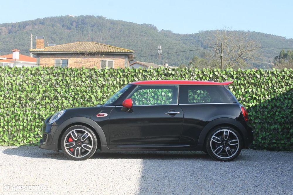 MINI 3 Portas John Cooper Works Auto Desportiva - 5