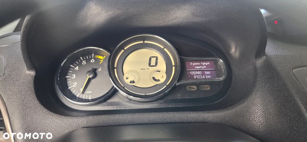 Renault Megane 1.6 16V 110 Authentique - 27