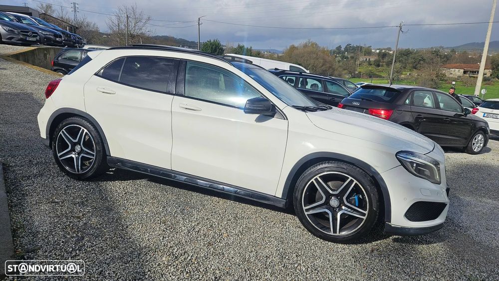 Mercedes-Benz GLA 220 d 4Matic 7G-DCT AMG Line - 20