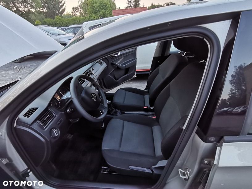 Skoda RAPID 1.0 TSI Active - 3