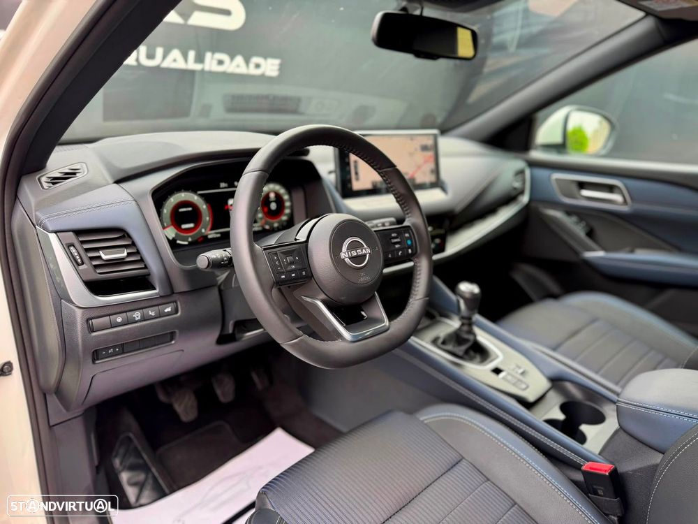 Nissan Qashqai 1.3 DIG-T N-Connecta LED - 29
