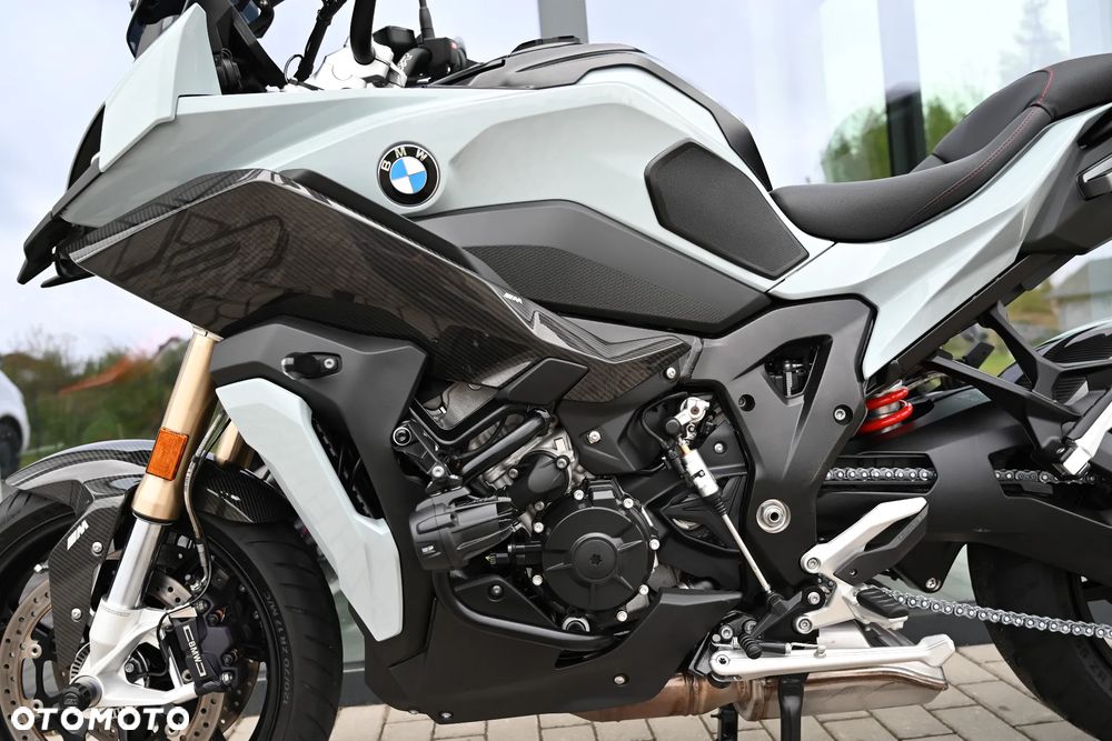 BMW XR - 32
