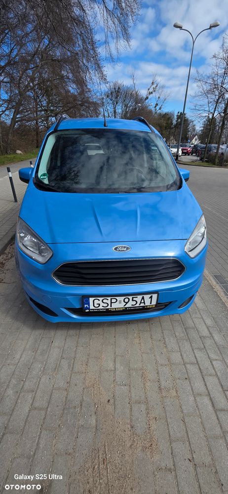 Ford Tourneo Courier 1.0 EcoBoost Ambiente - 4