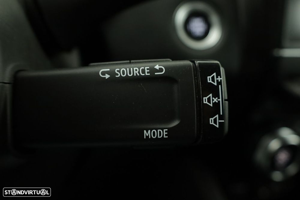 Renault Captur 1.0 TCe Techno Bi-Fuel - 19