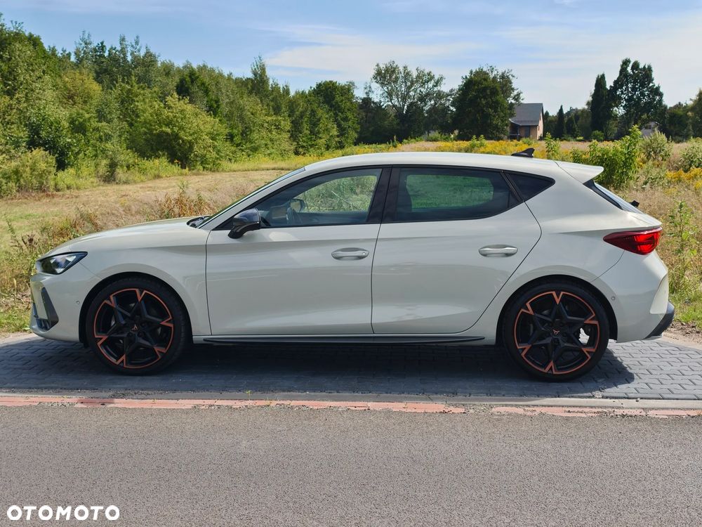 Cupra Leon 1.5 eTSI DSG - 9