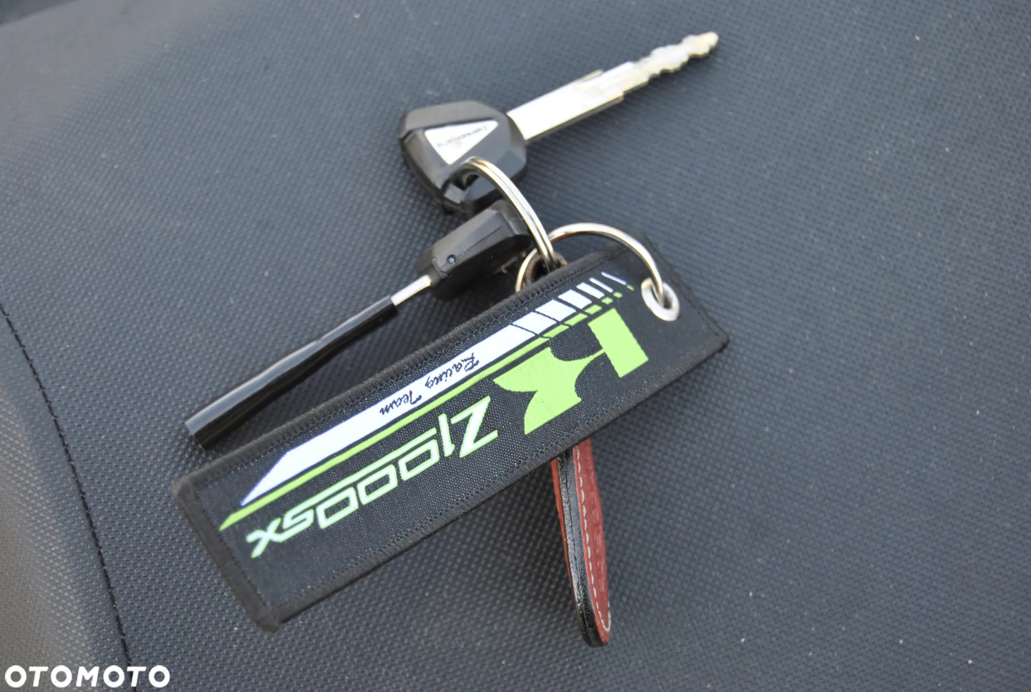 Kawasaki Ninja 1000 SX - 26