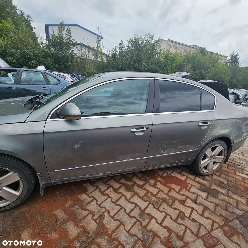 Volkswagen Passat B6 pojazd na części: maska, zderzak, drzwi, szyby, lusterka, chłodnica ... - 9