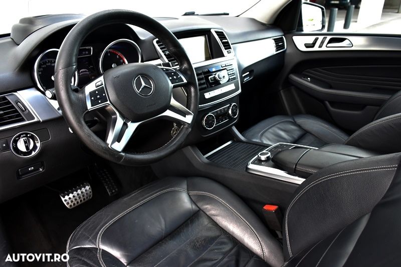 Mercedes-Benz ML 350 BlueTEC 4MATIC Aut - 18