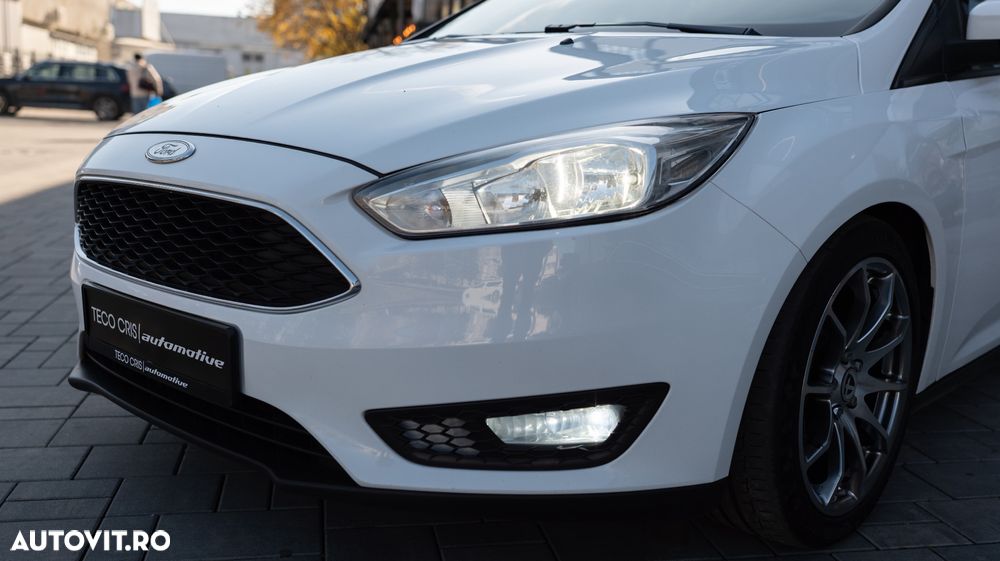 Ford Focus ver-1-5-ecoblue-active-business - 36