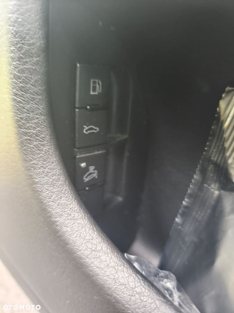 Audi A4 Avant 2.0 T FSI multitronic - 16