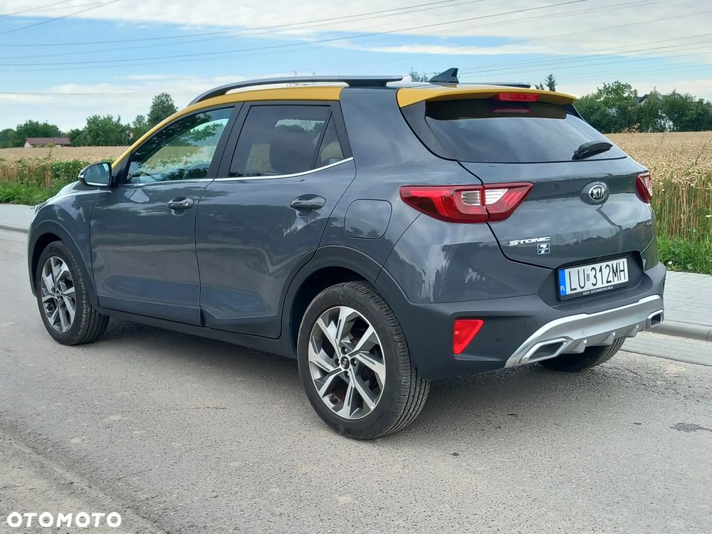 Kia Stonic - 4