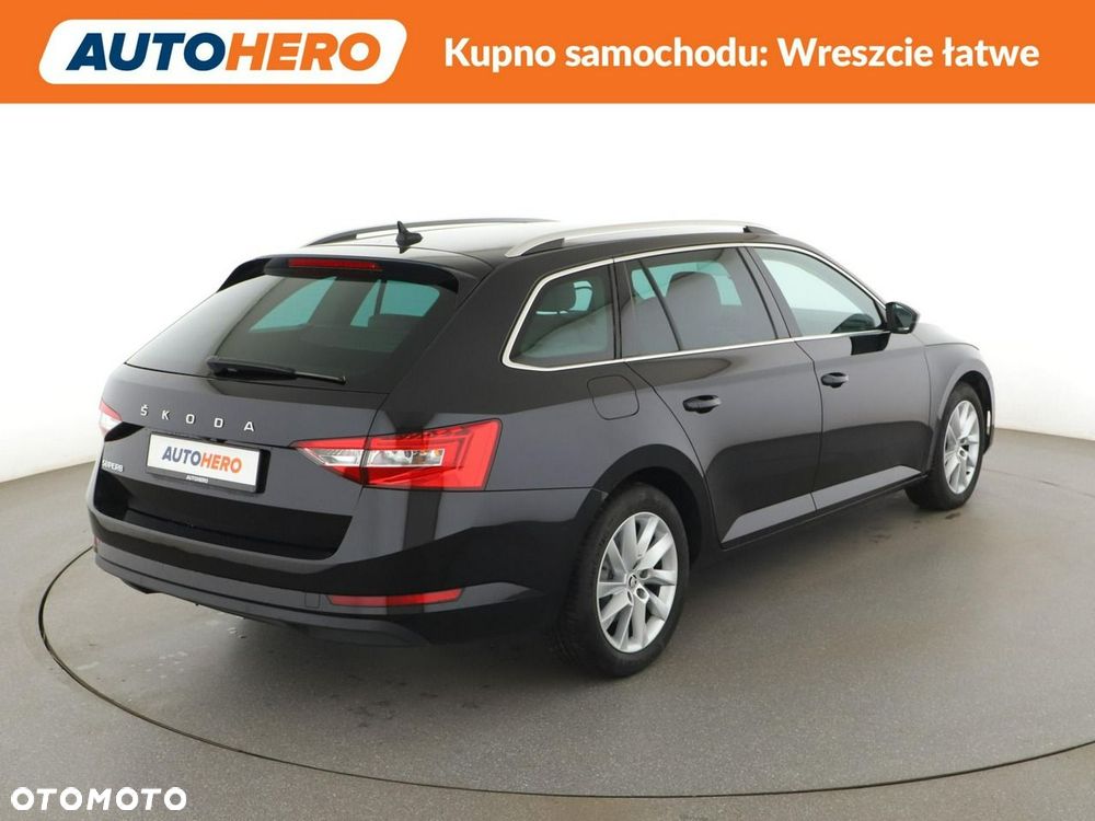 Skoda Superb 2.0 TDI DSG Style - 8