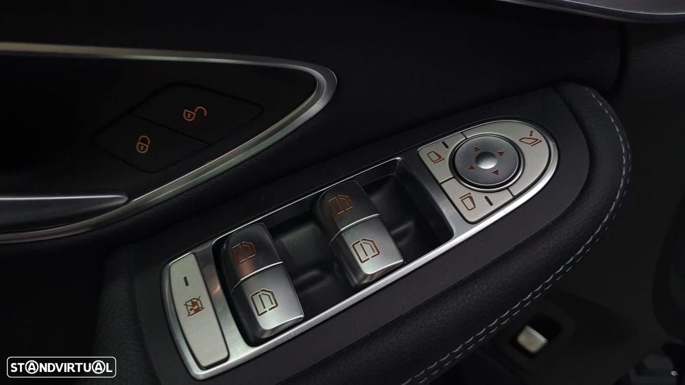 Mercedes-Benz C 220 d AMG Line - 12