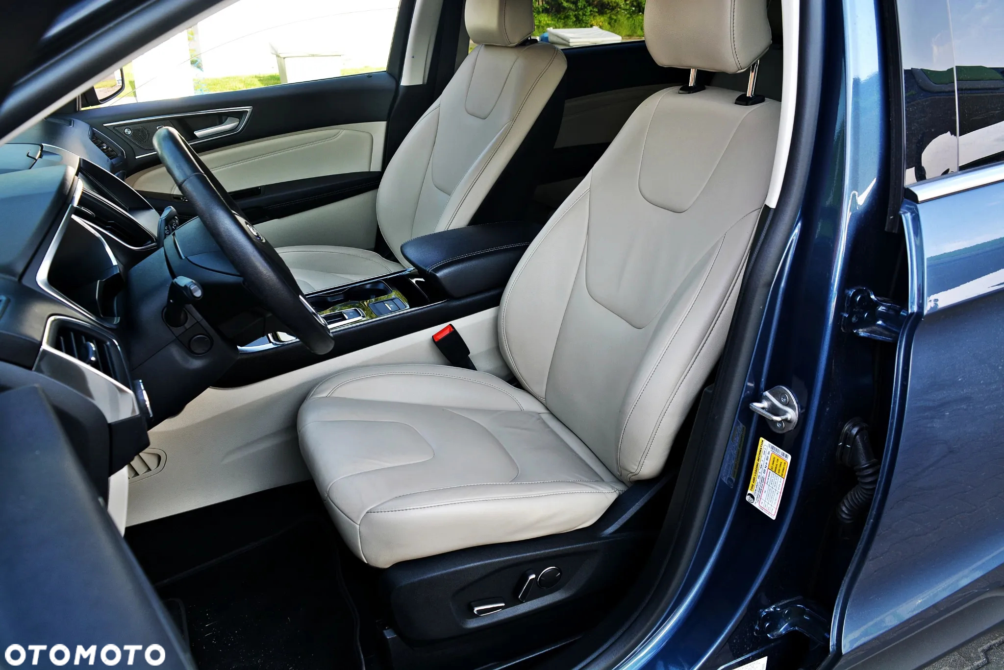Ford Edge 2.0 EcoBlue Twin-Turbo 4WD Titanium - 17
