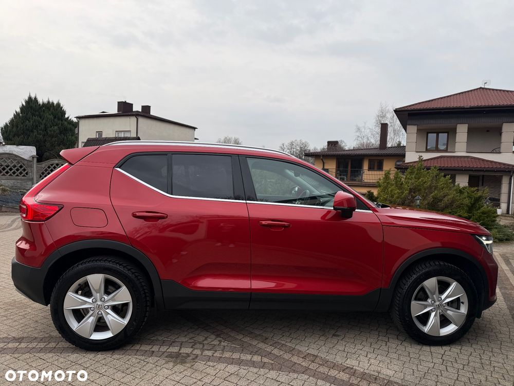 Volvo XC 40 B3 B DKG Plus Dark - 21